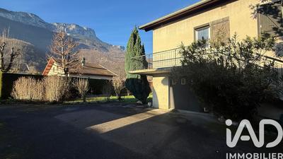 Maison - 144 m² - 7 pièces