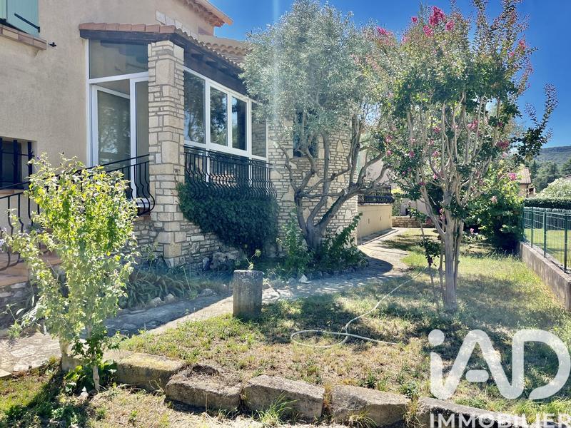 Maison - 163 m² - 5 pièces