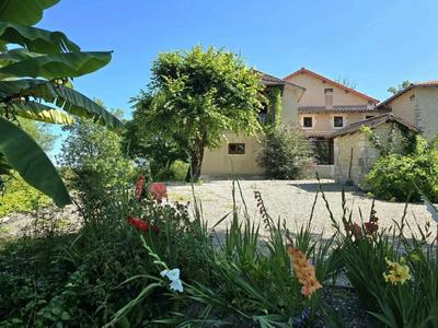 Maison - 129 m² - 6 pièces