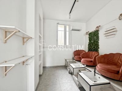 Local commercial - 84 m²