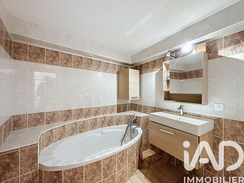 Maison - 75 m² - 3 pièces