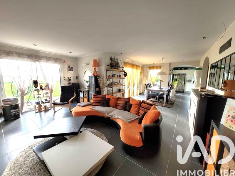 Maison - 135 m² - 5 pièces