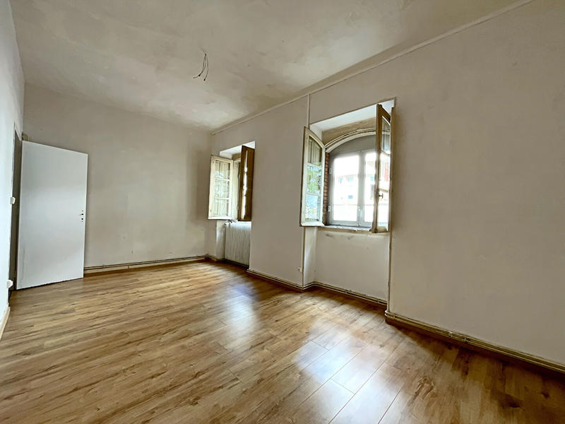 Bureau - 105 m² - 5 pièces