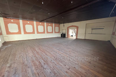 Maison - 206 m² - 4 pièces