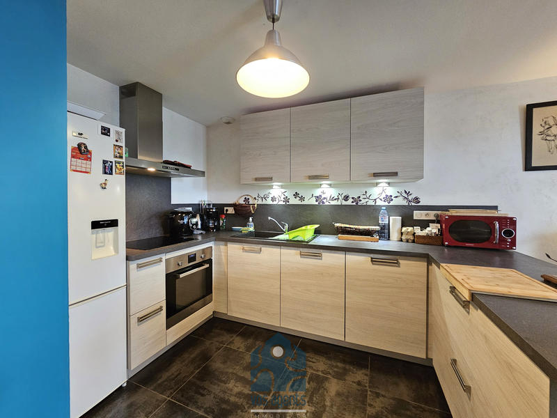 Propriété - 300 m² - 9 pièces