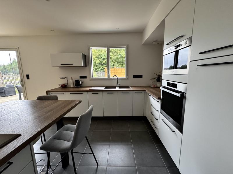 Maison contemporaine - 163 m² - 7 pièces