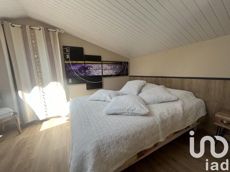 Maison - 276 m² - 9 pièces