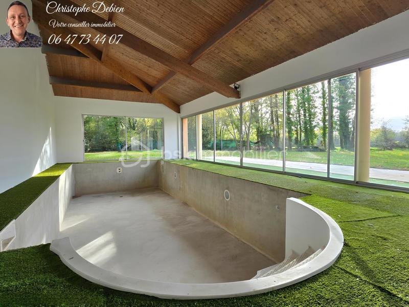 Pavillon - 167 m² - 7 pièces