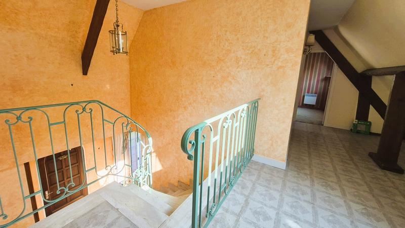 Maison - 143 m² - 7 pièces