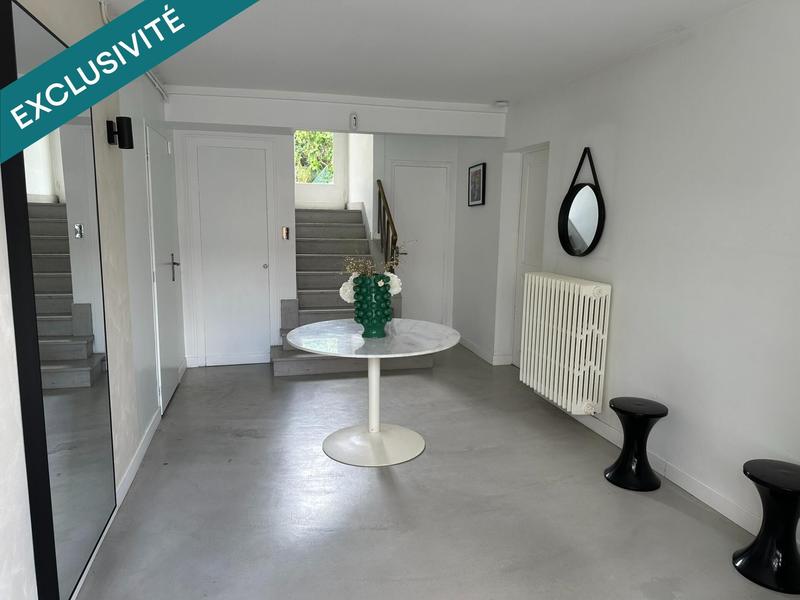 Maison de ville - 240 m² - 8 pièces