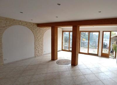 Maison - 136 m² - 5 pièces