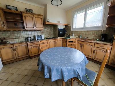 Maison - 104 m² - 6 pièces