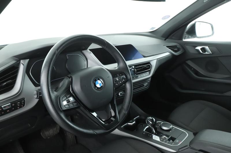 Bmw Série 1 118i Business Design Dkg7 140 ch
