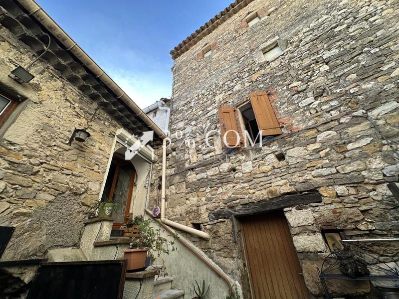 Maison de village - 108 m² - 6 pièces