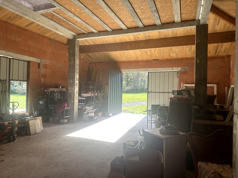 Maison - 185 m² - 3 pièces