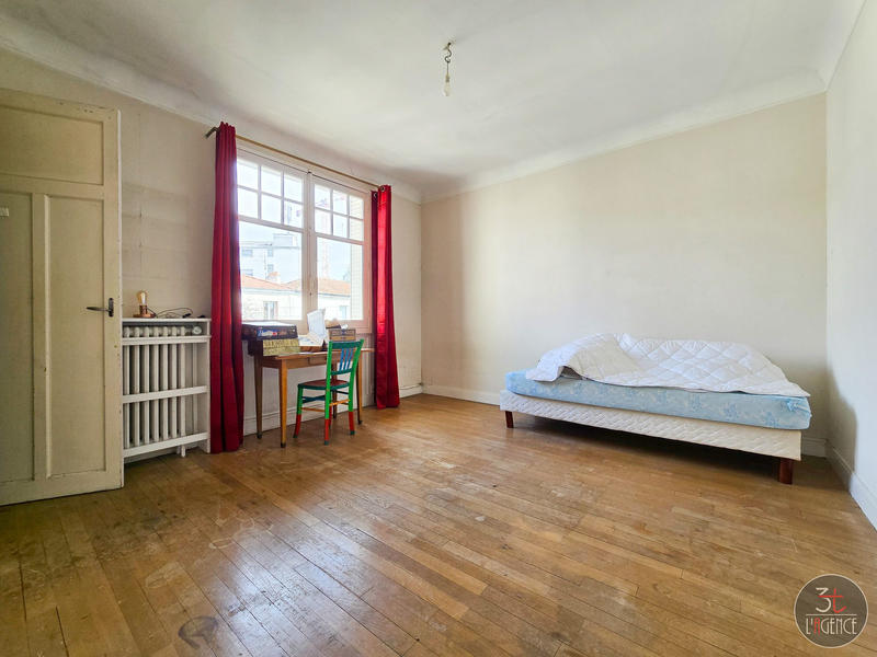 Maison - 160 m² - 7 pièces