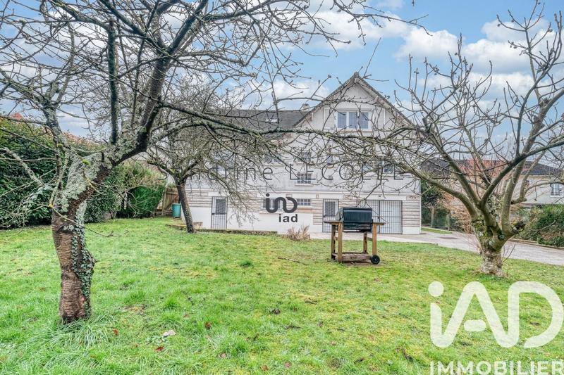 Maison - 194 m² - 7 pièces