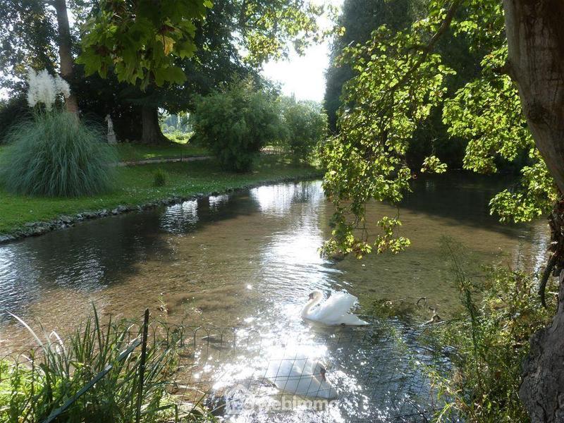 Château - 850 m² - 17 pièces