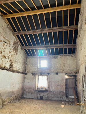 Maison - 106 m² - 1 pièce