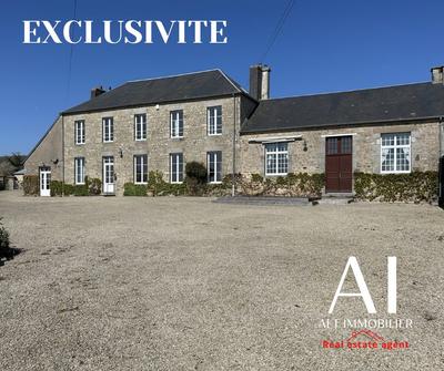 Maison ancienne - 285 m² - 8 pièces