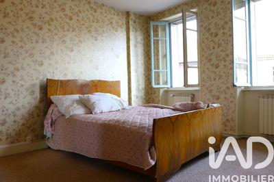 Maison - 128 m² - 7 pièces