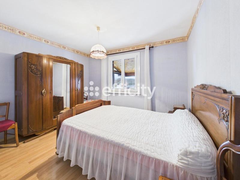 Pavillon - 85 m² - 4 pièces