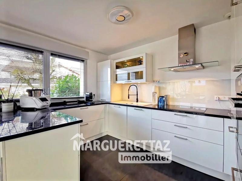 Maison - 103 m² - 5 pièces