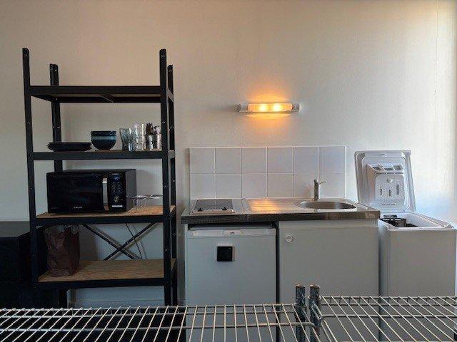 Studio - 14 m² - 1 pièce