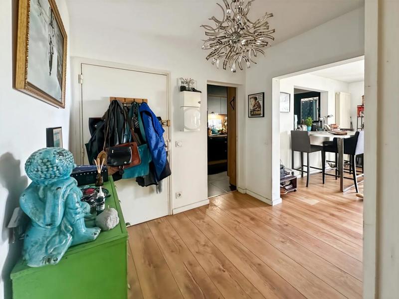 Appartement - 80 m² - 3 pièces