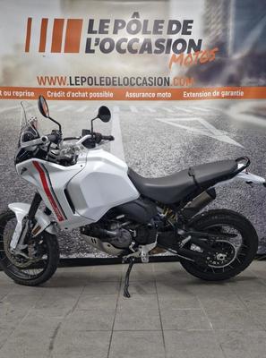 Ducati desertx desret x 900