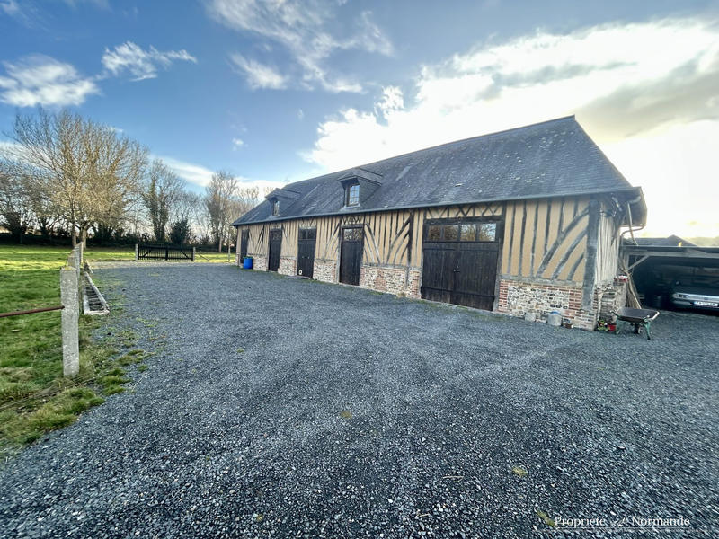 Maison ancienne - 172 m² - 7 pièces