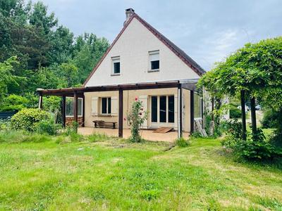 Maison - 140 m² - 4 pièces