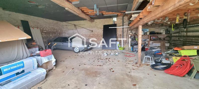 Maison - 270 m² - 10 pièces