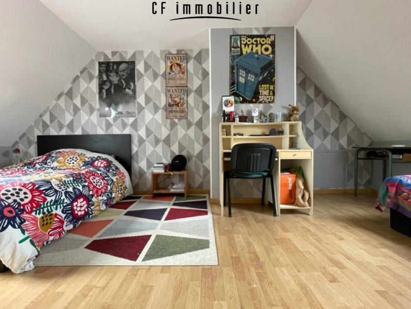 Maison - 143 m² - 5 pièces