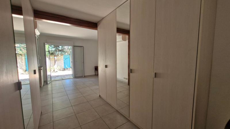 Maison - 202 m² - 6 pièces
