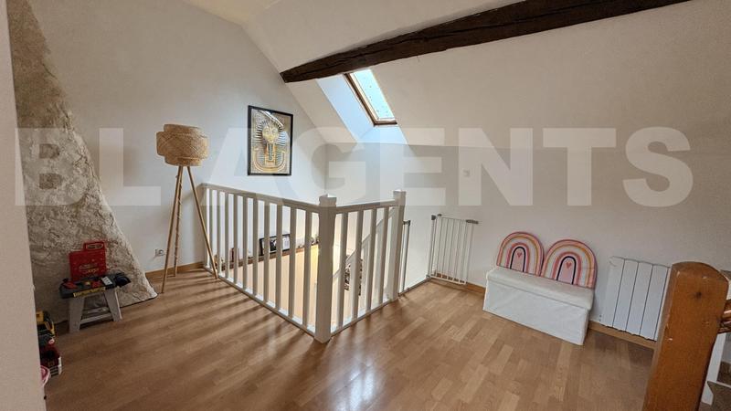 Maison - 102 m² - 4 pièces