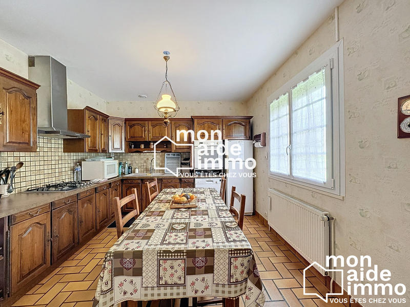 Maison - 135 m² - 6 pièces