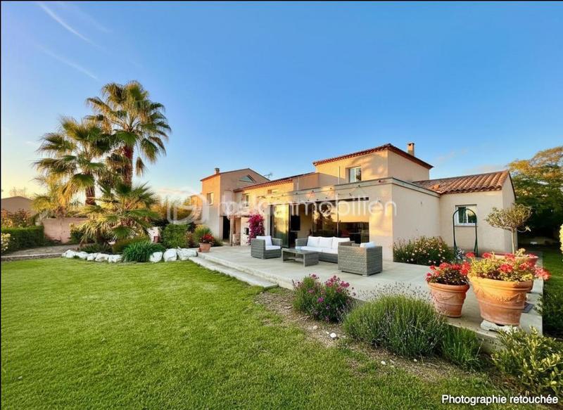 Villa - 165 m² - 6 pièces