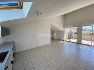 Appartement - 83 m² - 4 pièces