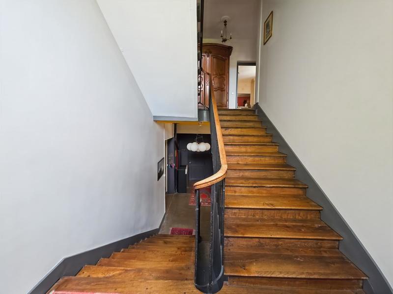 Maison de maîtres - 484 m² - 16 pièces