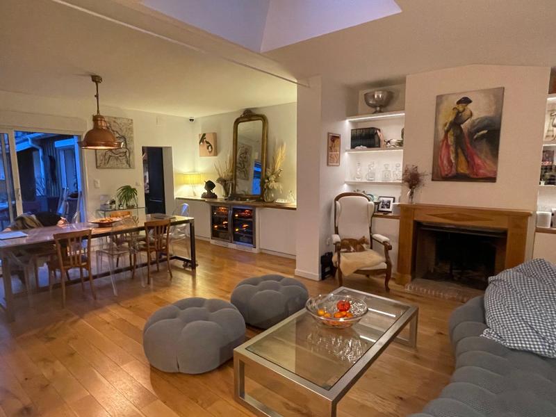 Villa - 180 m² - 7 pièces