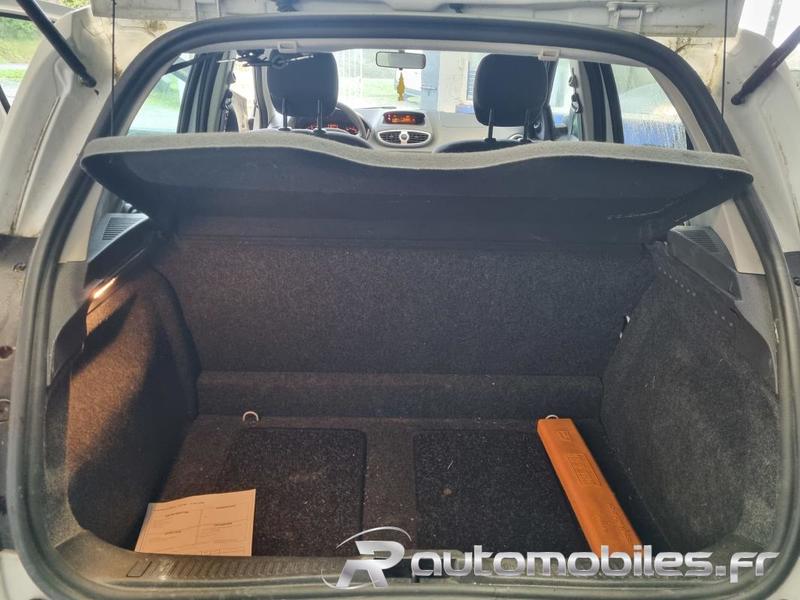 Renault Clio 3 1.2i 75 Pack Clim