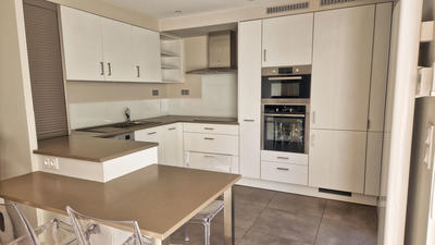 Appartement - 128 m² - 5 pièces