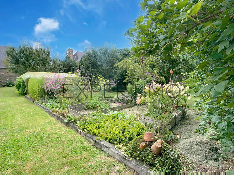 Maison - 159 m² - 7 pièces