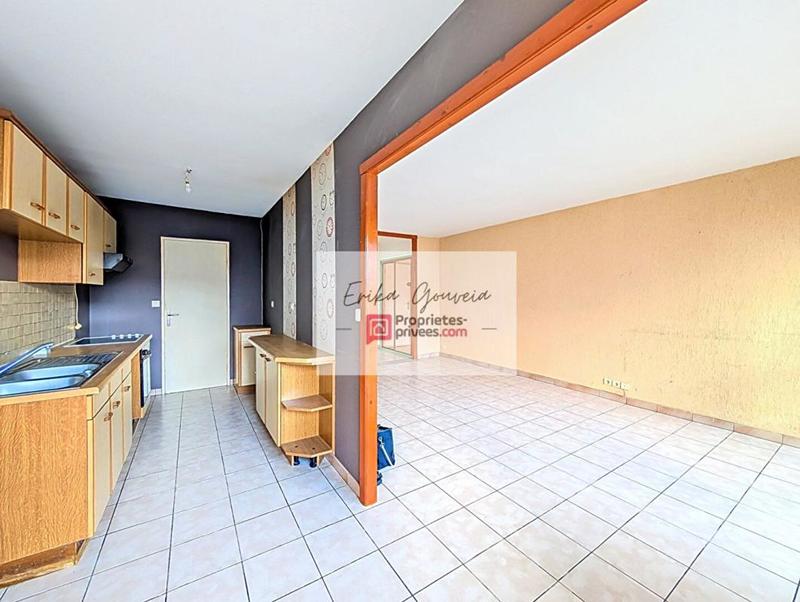 Appartement - 80 m² - 4 pièces