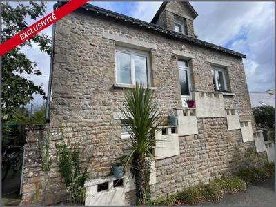 Maison en pierre - 92 m² - 4 pièces