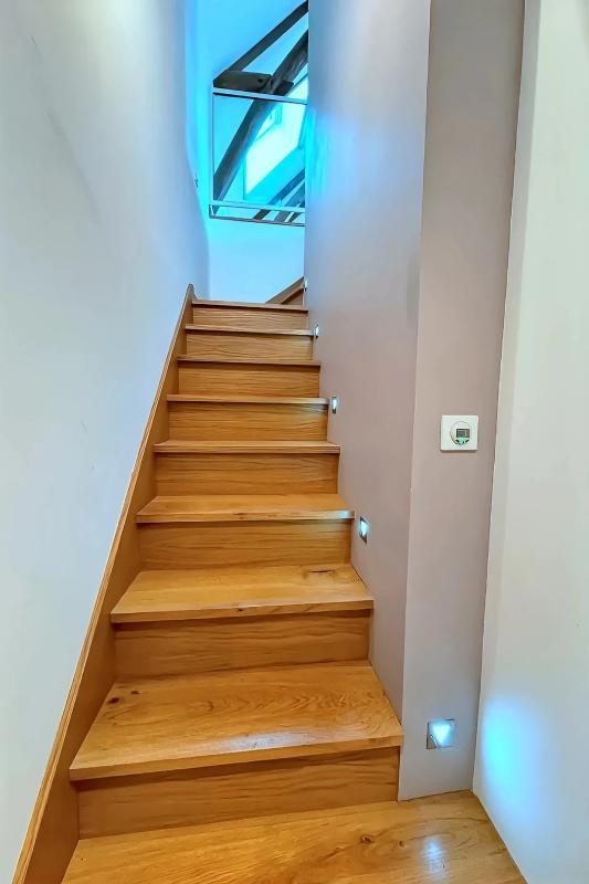 Demeure - 234 m² - 7 pièces