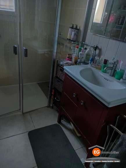 Maison - 90 m² - 3 pièces