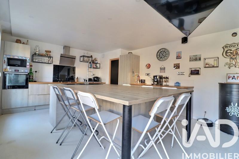 Maison - 110 m² - 4 pièces