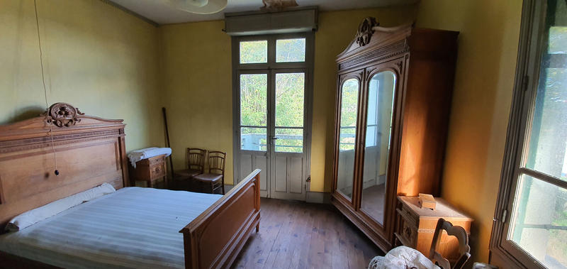 Maison - 200 m² - 7 pièces